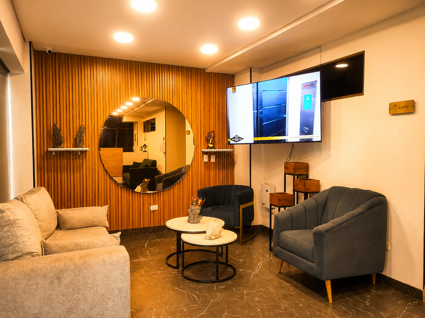 2. Lobby Boutique